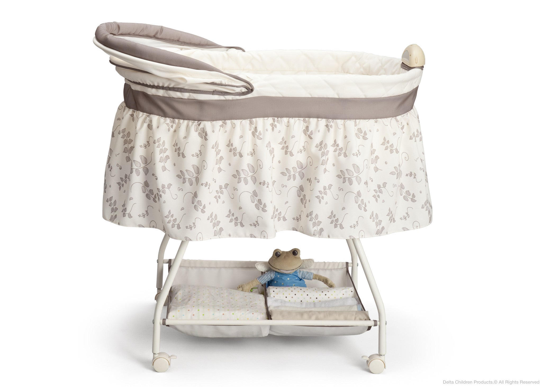 Delta infant bassinet hotsell