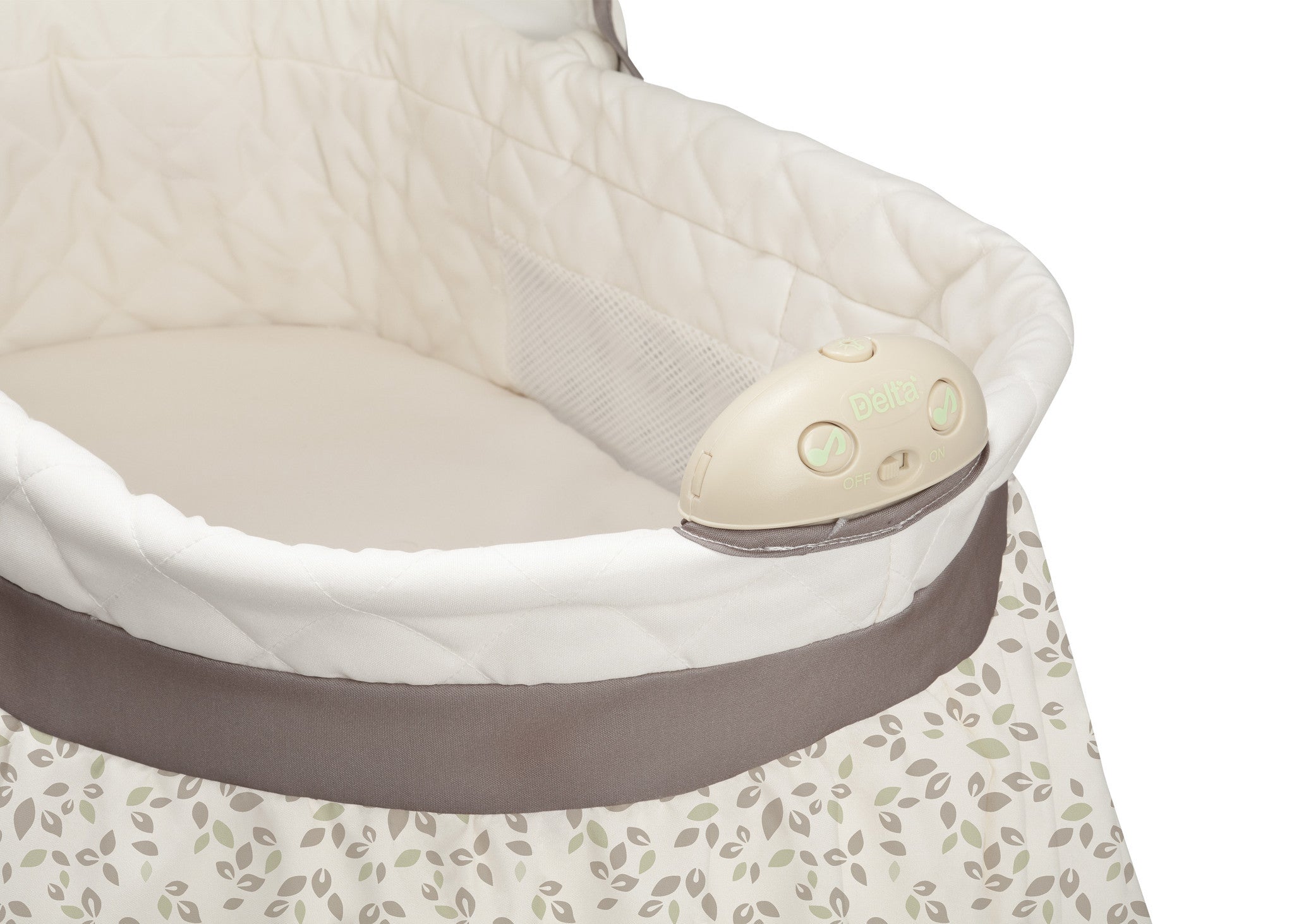 Delta children online deluxe bassinet