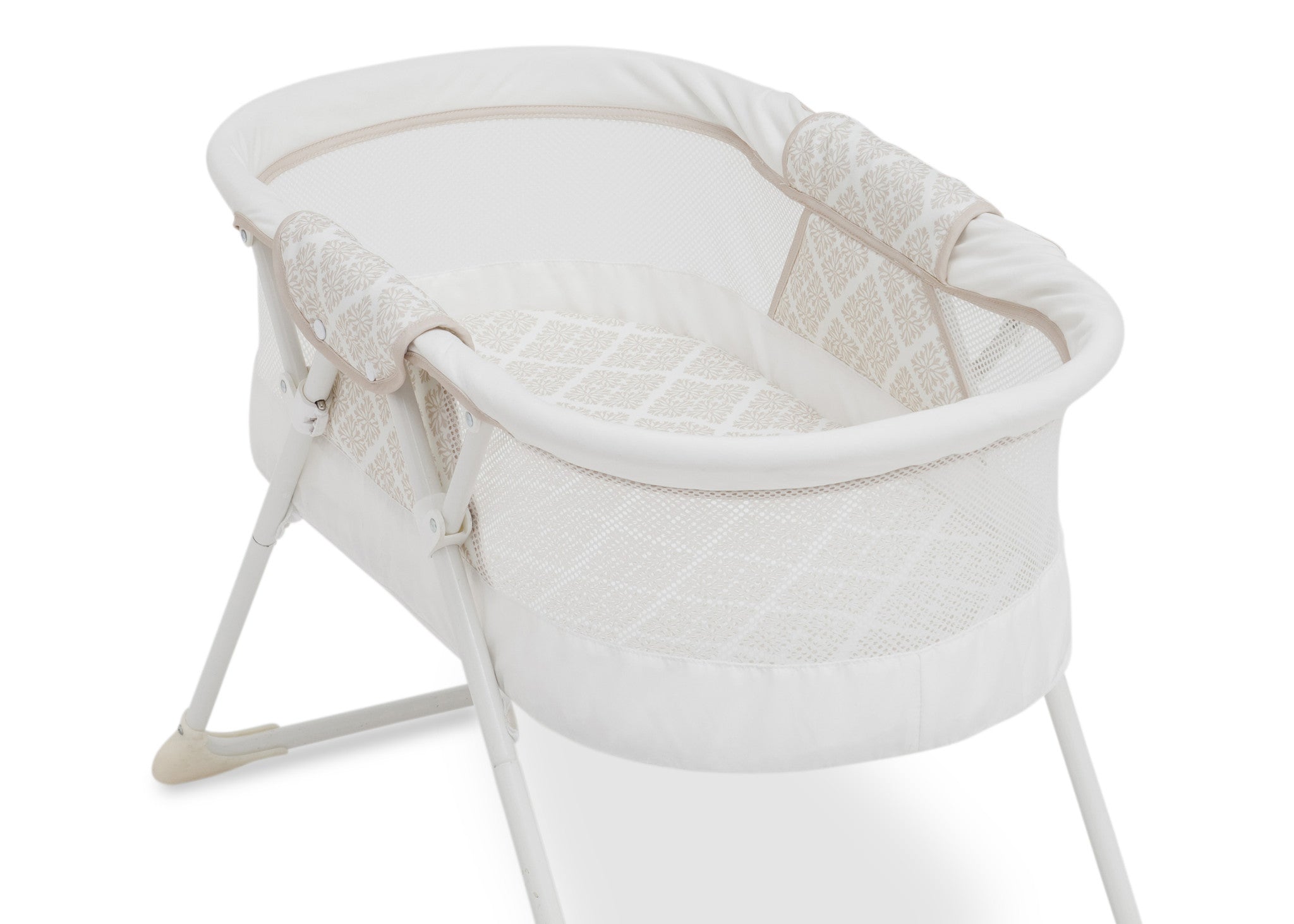 Delta ez fold shop travel bassinet