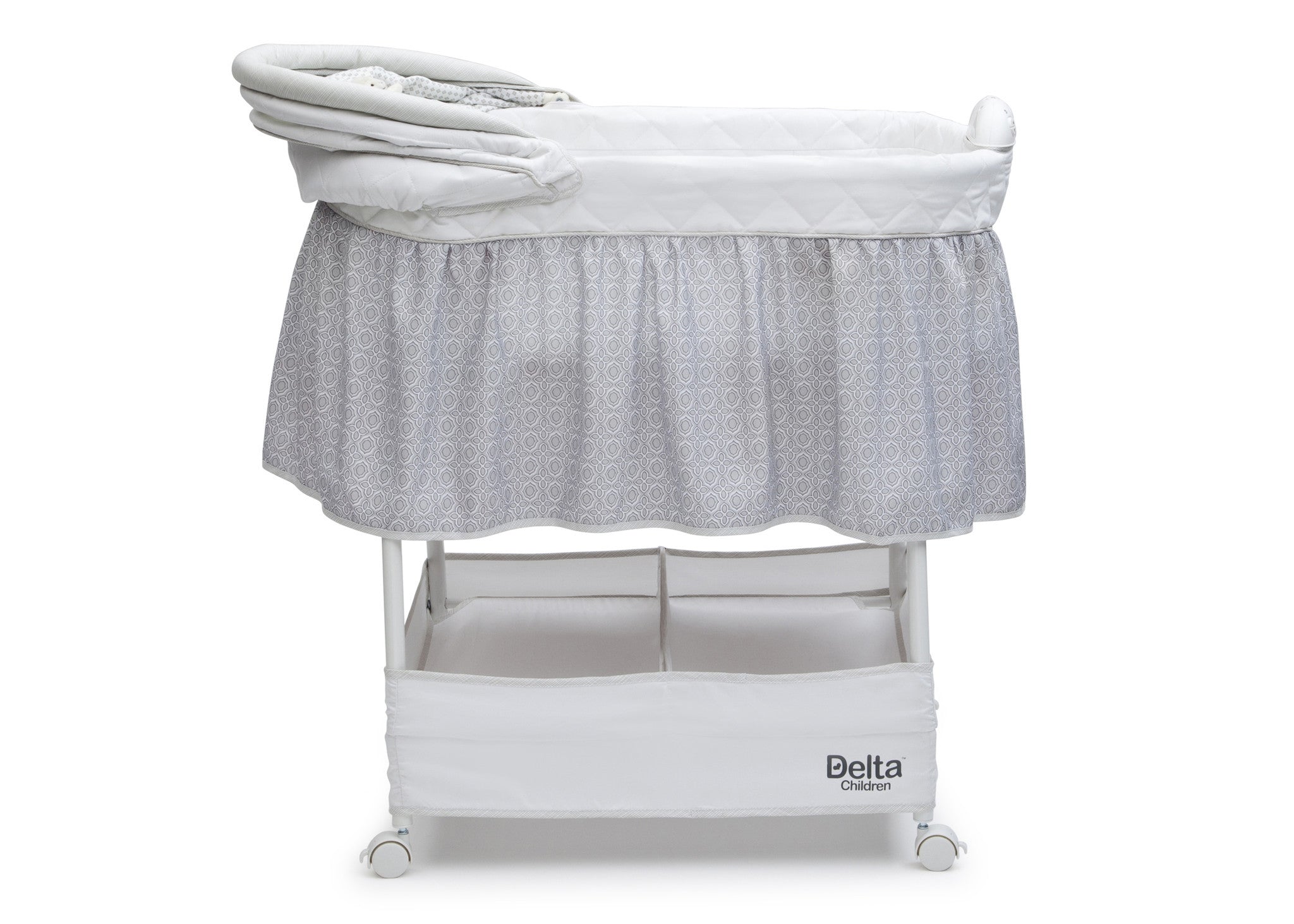 Delta gliding sales bassinet woodland friends