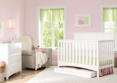 Delta Children Bianca (130) Fancy 4-in-1 Crib with Props 1 a1a