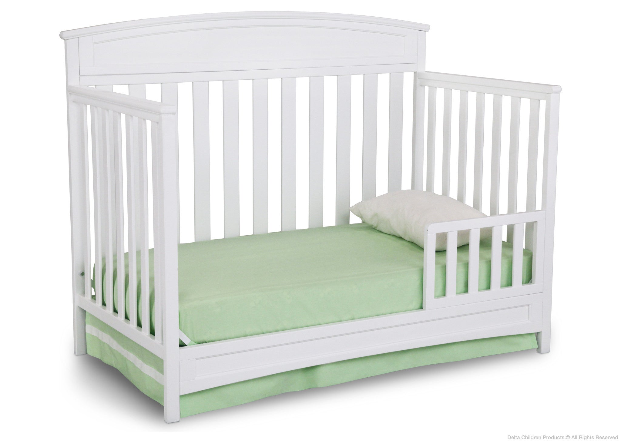 Sutton 4 in 1 Crib deltaplayground