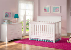 Serta Bianca (130) Fernwood 4-in-1 Crib, Room View a1a