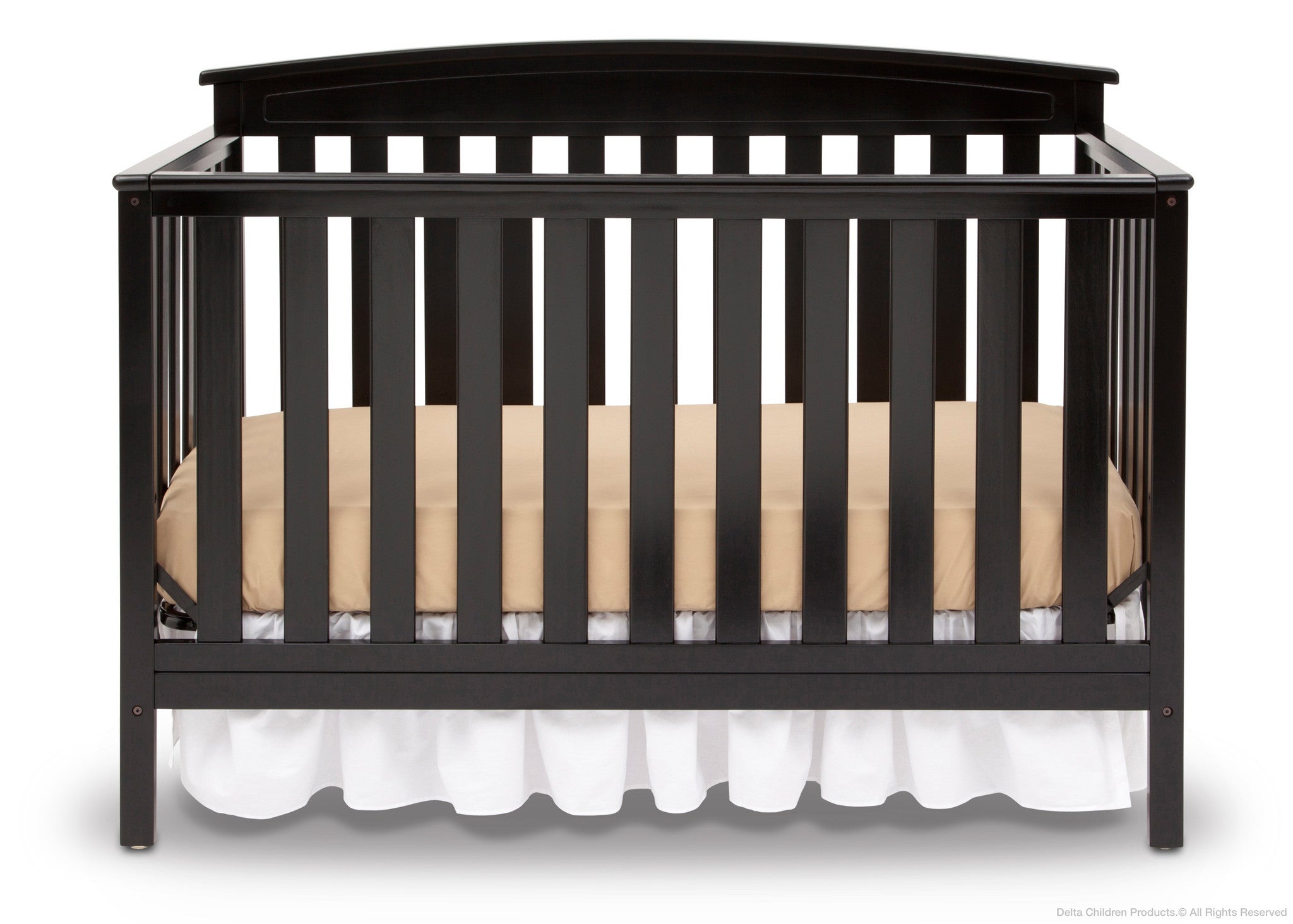 Delta gateway 4 in 1 outlet crib