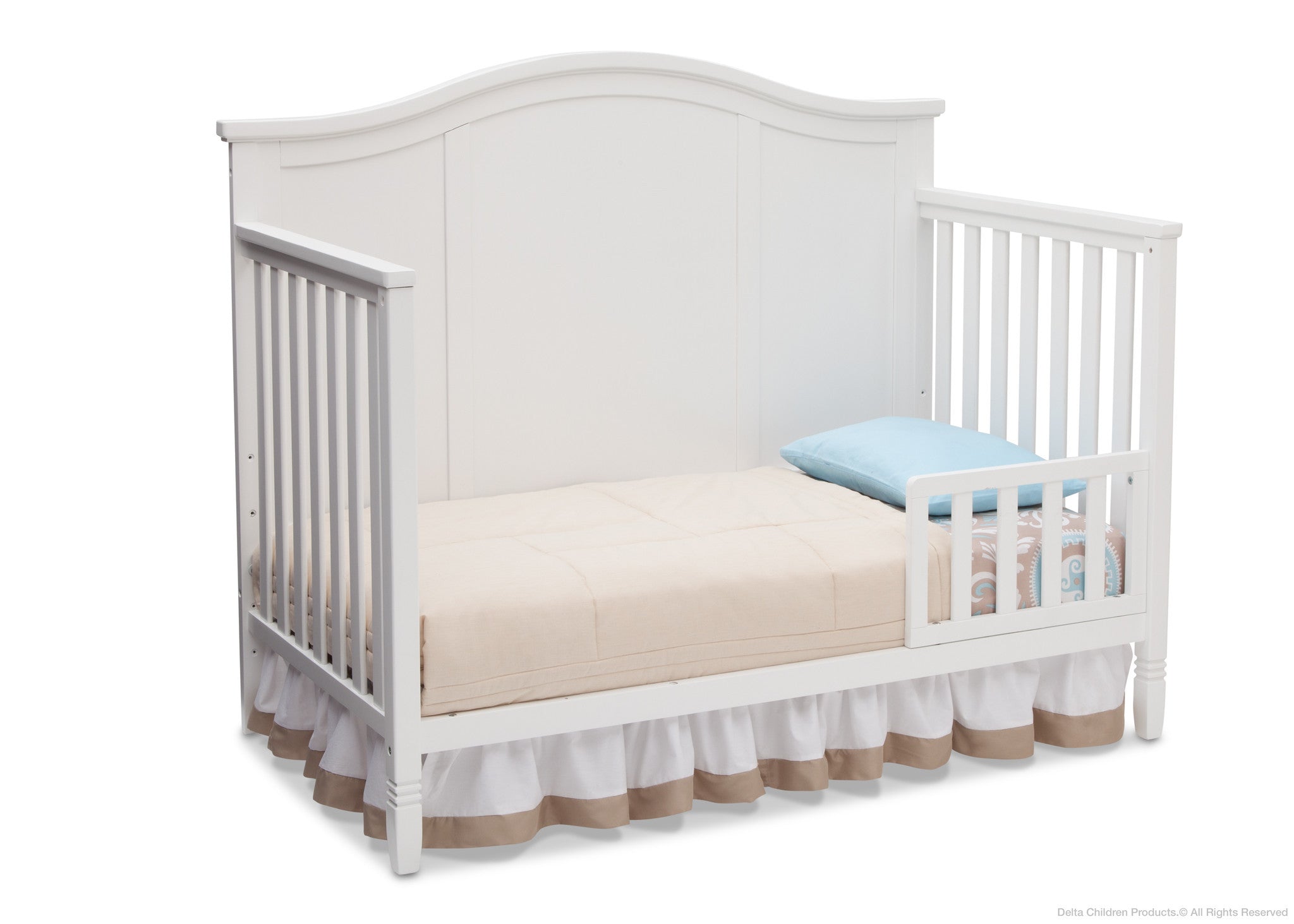 Delta children madrid clearance 4 in 1 crib