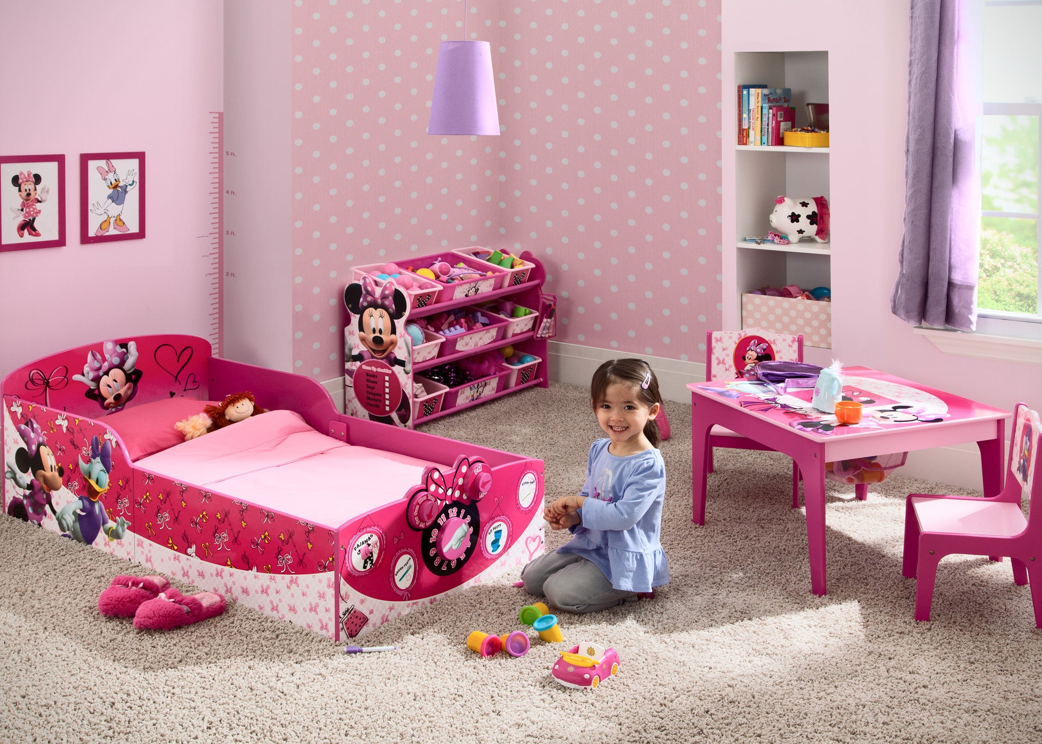 Delta minnie mouse table and chair set deals